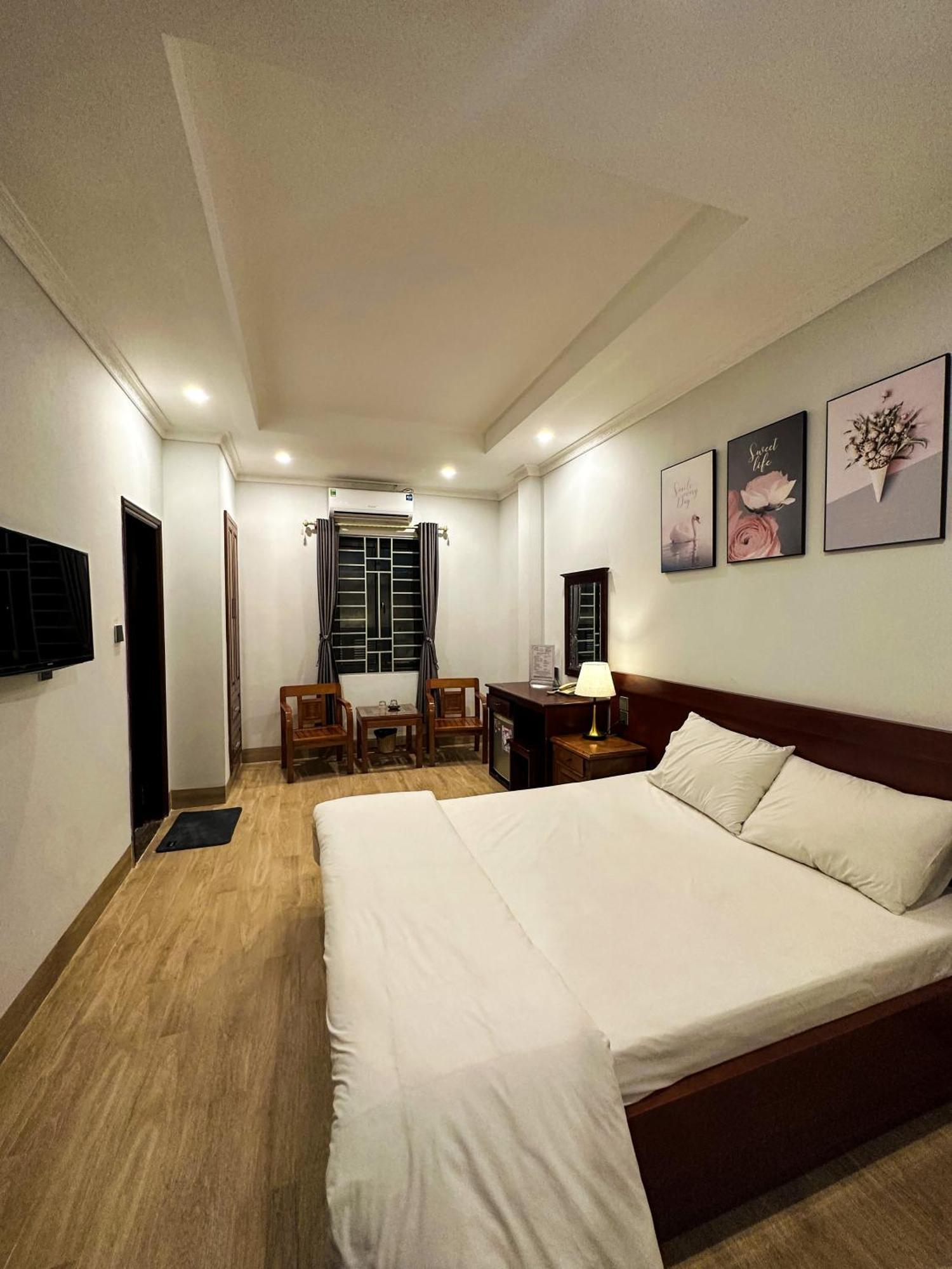 Ven Ho Hotel Hanoi Bagian luar foto